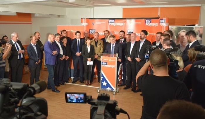 DF objavio imena kandidata za načelnike