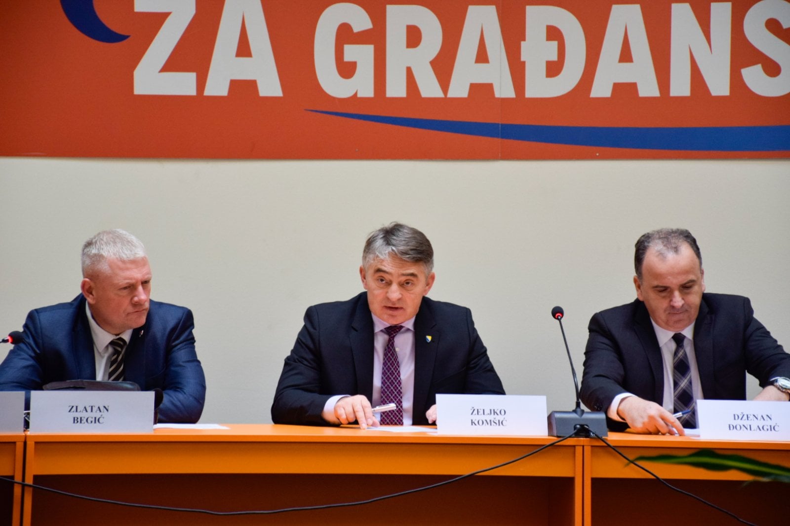 DF: Vlast u RS otima državi pravosuđe i imovinu da zaštite vlastiti kriminal