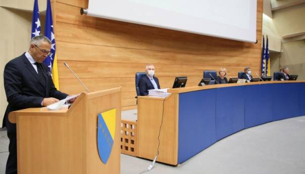 Digitalizacija kasni zbog neusaglašene specifikacije za nabavku opreme