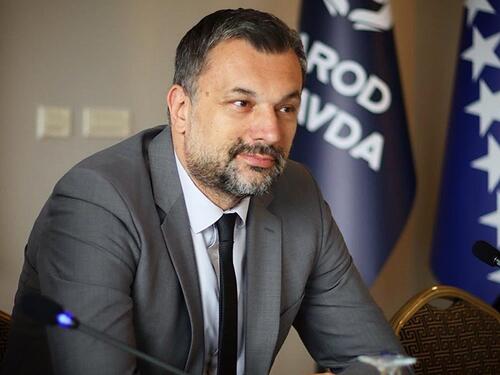 Dijalog i kompromis, nažalost, nužni su sa onima koji negiraju naša stradanja