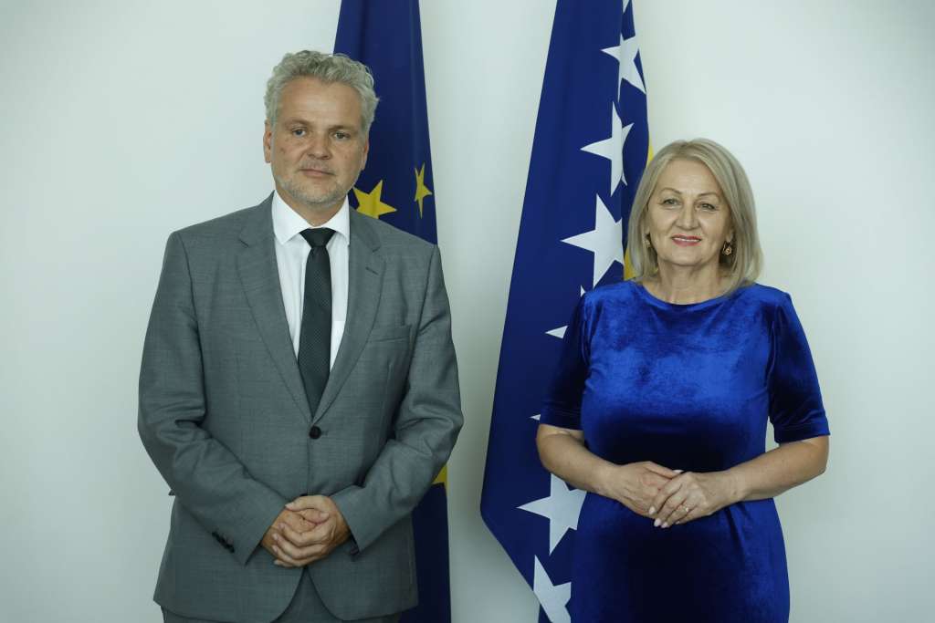 Dijalogom i koncenzusom moguć napredak na putu ka EU