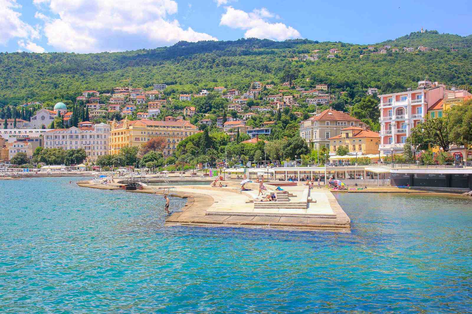 Dijaspora iz BiH masovno kupuje nekretnine na obali Hrvatske