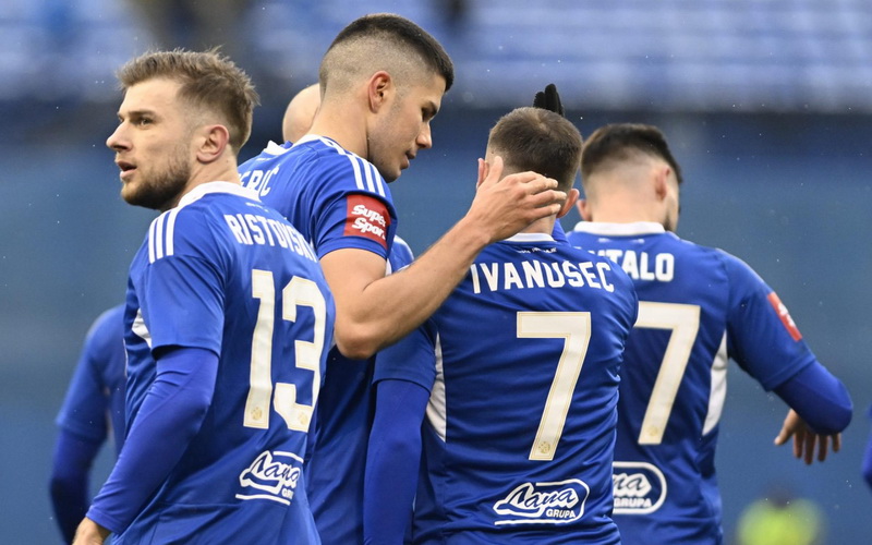 Dinamo deklasirao Hajduk i pobjegao mu na +11