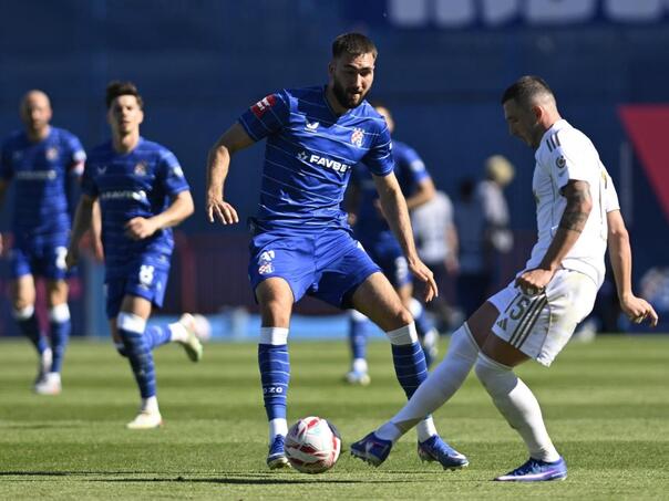Dinamo pobijedio Hajduk, brojni incidenti na "Maksimiru"