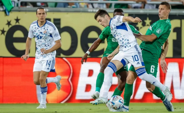 Dinamo slavio u Bugarskoj, Menalo ušao u drugom poluvremenu