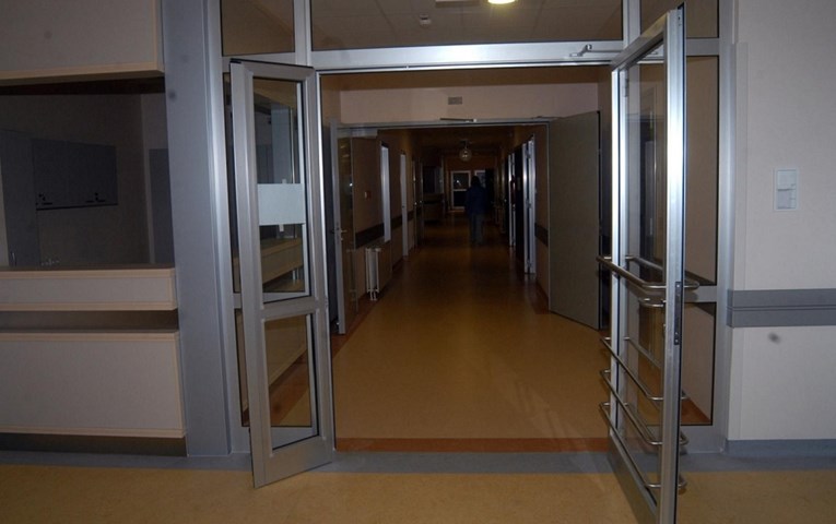 Dio bolnice u Mostaru ponovo pretvoren u covid-bolnicu