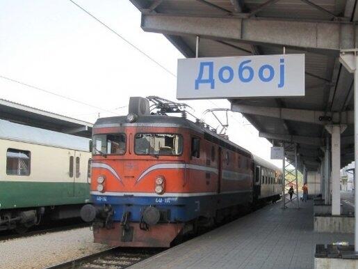 Dio radnika "Željeznica RS" započeo štrajk