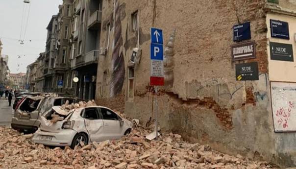 Direktor bolnice: Nije dijete mrtvo, pokušavamo ga spasiti