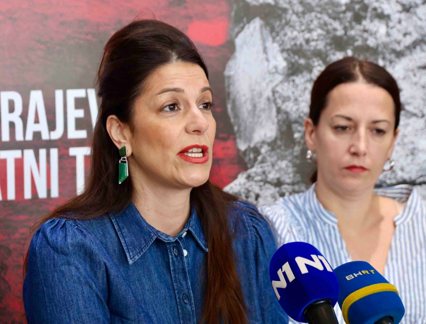Direktorica SARTR-a sklopila ugovor sa sobom kao s glumicom