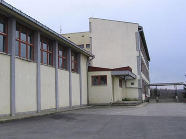 Direktorica škole u Prijedoru osumnjičena da je uzimala novac iz kase