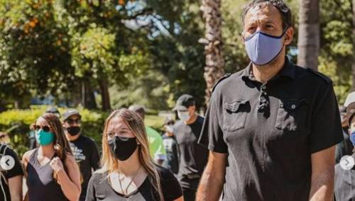 Divac, Stojaković i Bogdanović izašli na proteste u Sakramentu
