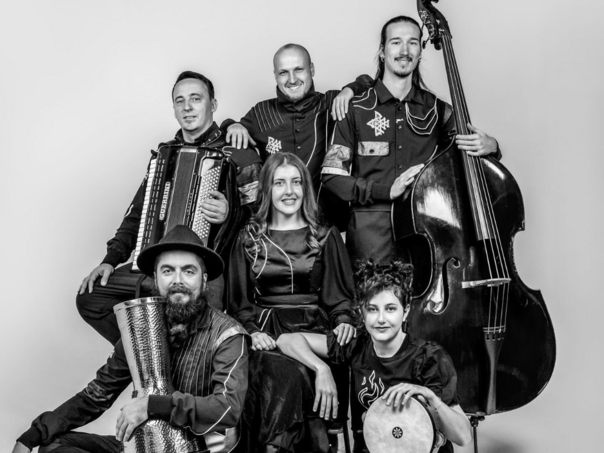 "Divanhana" predstavila pjesmu "Domovina": Učestvovali glasovi iz cijelog svijeta