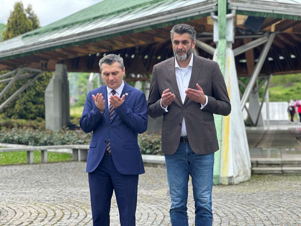 Dizdar u MC Potočari: Podrška projektima čuvanja istine o genocidu