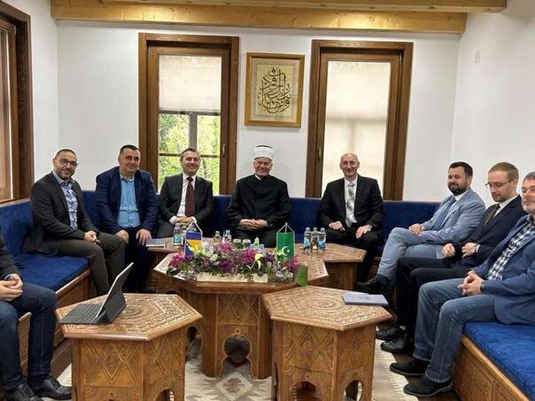 Dizdar posjetio Muftijstvo banjalučko, o pripremama za otvorenje Arnaudija džamije
