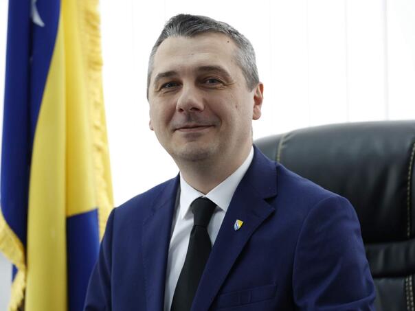 Dizdar povodom Dana državnosti: Povratnici su kičma BiH