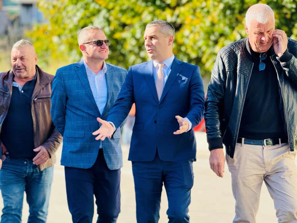 Dizdar u Loparama i Ugljeviku: Završena izgradnja puteva u povratničkim mjestima 