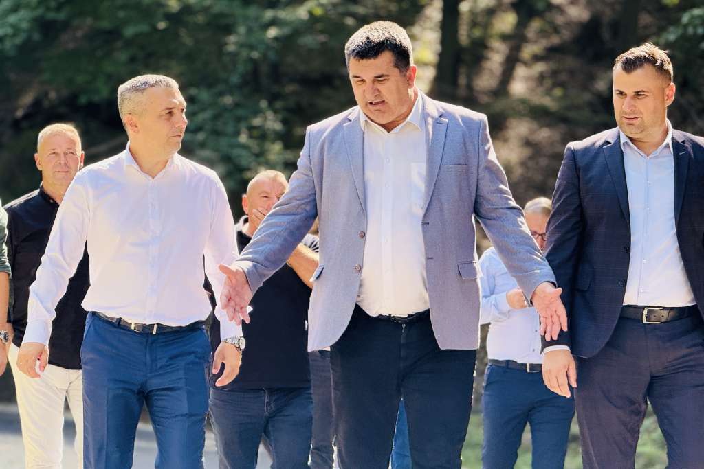Dizdar u Loparama: Nastavit ćemo ulagati u bolji i kvalitetniji život povratnika