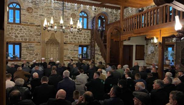 Dizdarević: Dajmo sebe Bosni, a ona će nama višestruko vratiti