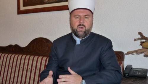 Dizdarević:Molim Allaha dž.š. da olakša iskušenje bolesnim i osobama bez posla