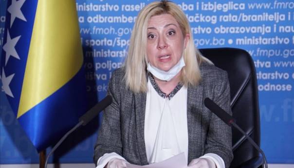 Đapo: Firma iz Drvara ima rok od mjesec dana da spali tekstilni otpad