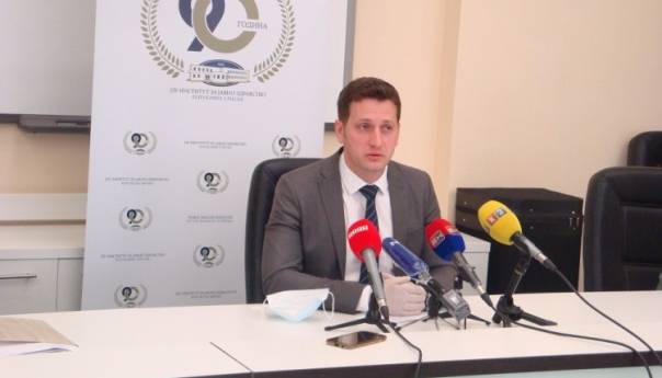Djeca će ići u školu, ali način će tek biti definisan