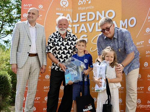Djeca, Dino Merlin i BH Telecom zajedno ispisali priču u Roditeljskoj kući