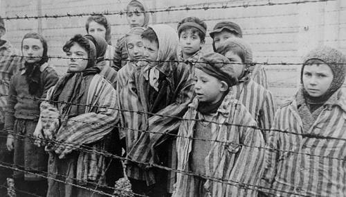 Djeca u centru komemoracije Auschwitza: Od 232.000, samo 700 spašenih