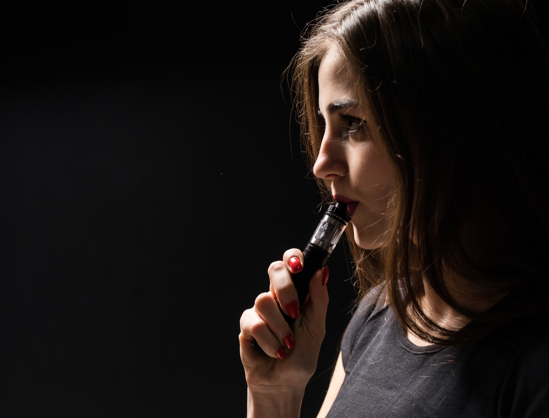 Djeca u Hrvatskoj e-cigarete probaju već s 13 godina