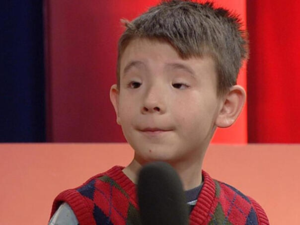 Dječak iz Bihaća priznao da mu se neki vršnjaci rugaju zbog očiju