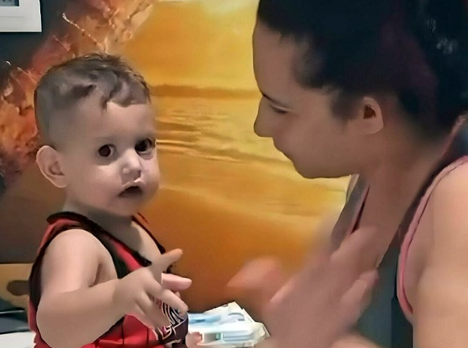 Dječak preminuo nakon što su mu presadili srce oštećeno suhim ledom