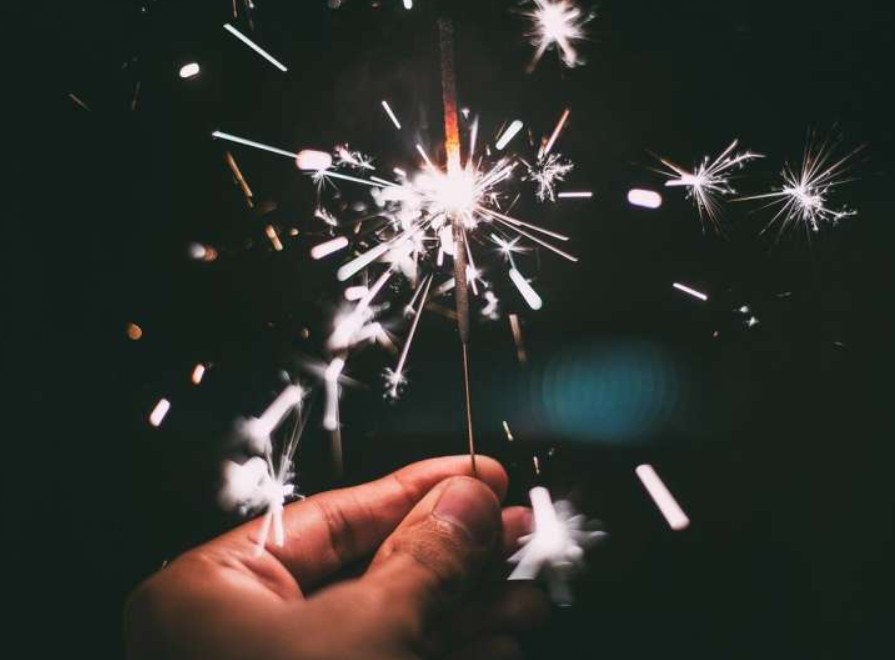 Dječak u Njemačkoj zapalio auto prskalicom, majci prijeti tužba