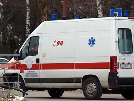 Dječaku amputirana dva prsta nakon eksplozije petarde