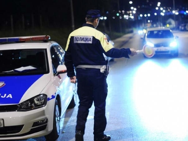 Djevojka (18) poginula u saobraćajnoj nesreći kod Gornjeg Ribnika