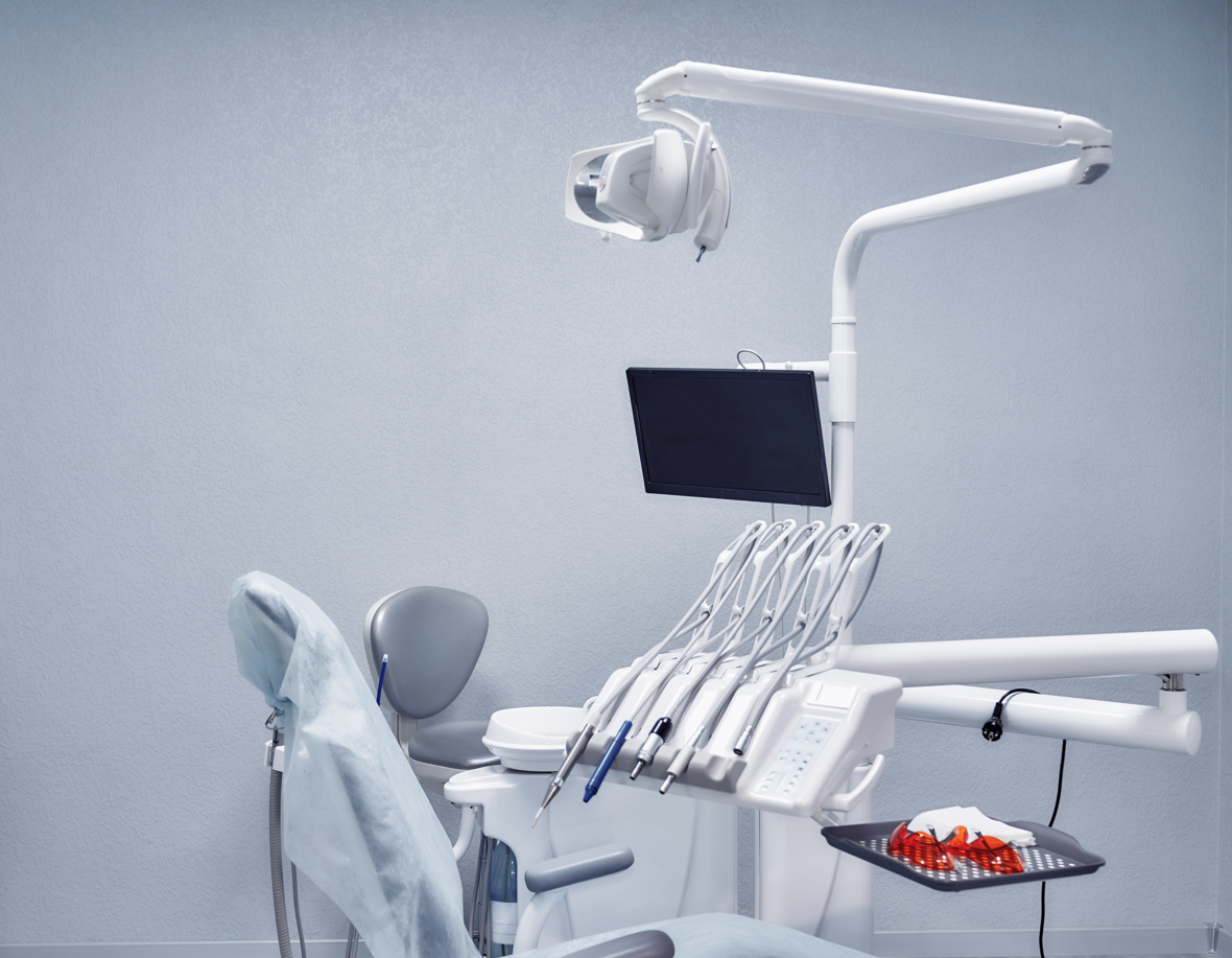 Djevojka umrla nakon vađenja umnjaka u Srbiji, naložena hitna obdukcija