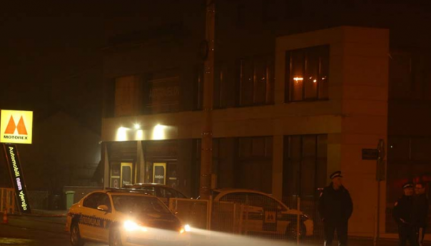 Djevojku ugrizao razjareni pas, prolaznici je jedva spasili
