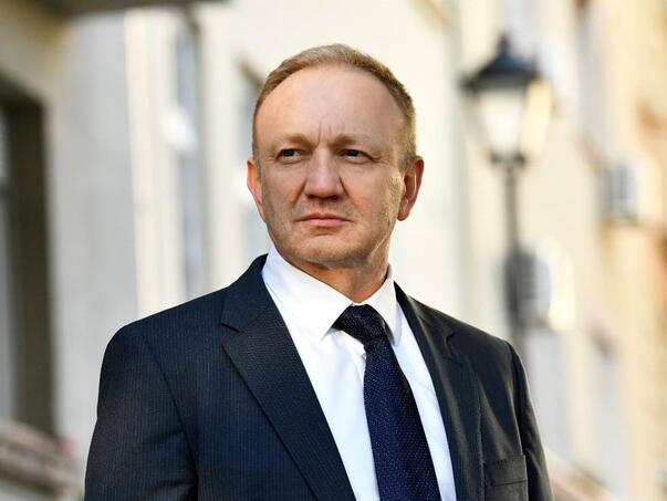 Đilas pozvao Macuta da smijeni Dačića nakon brutalnosti policije