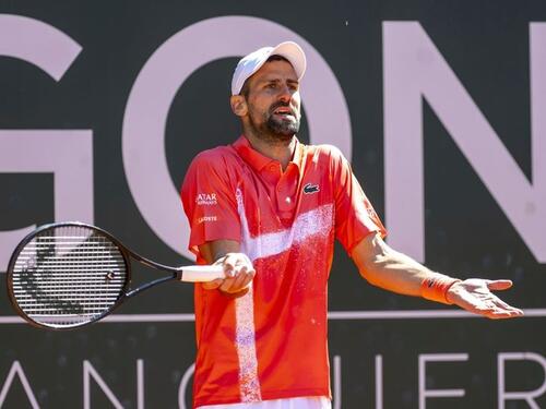 Đoković bijesan na trenere tokom finala: Nevjerojatno, je**š mi mater