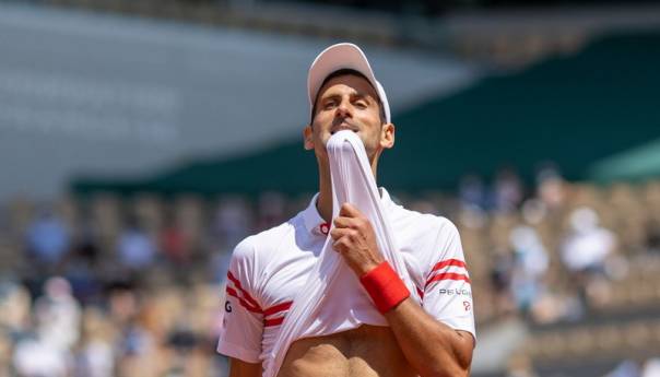 Đoković pobijedio nakon 0:2 u setovima!