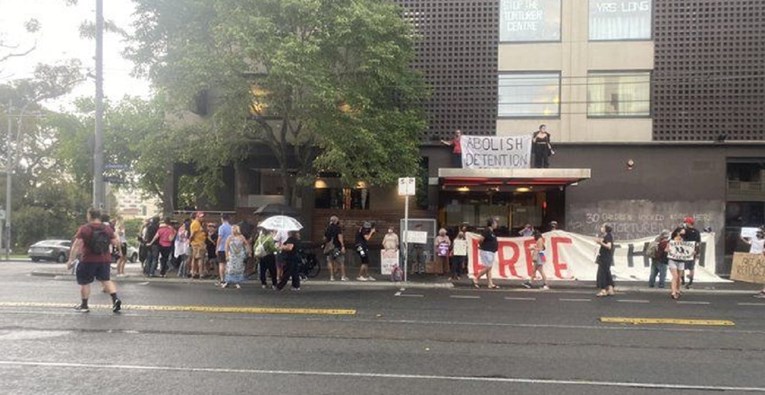 Đoković prebačen u zloglasni hotel