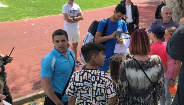 Đoković se nakon treninga u Sarajevu družio s fanovima