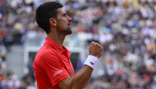 Đoković u tri seta preskočio Schwartzmana