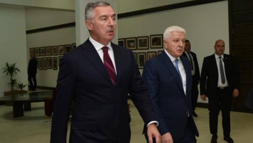 Đukanović i Marković pozdravili usvajanje Zakona o istospolnim brakovima