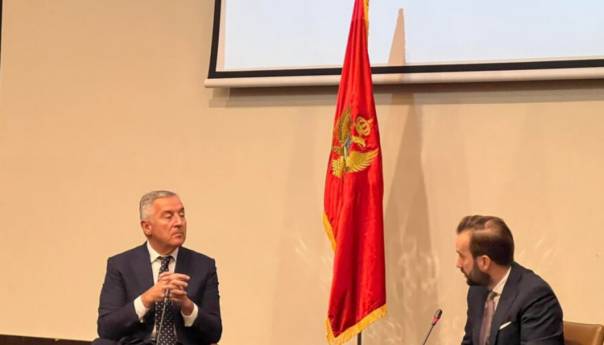 Đukanović: Imamo vlast koja potpuno ignoriše Evropu