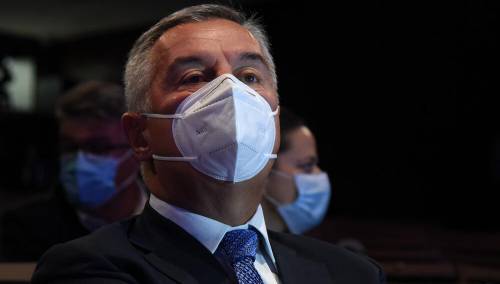 Đukanović na liječenju od upale pluća