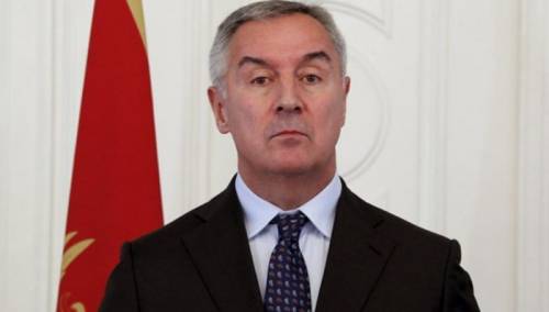 Đukanović osudio negiranje genocida u Srebrenici