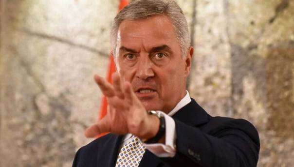 Đukanović: Pad Vlade Crne Gore mogao bi usporiti proces europskih integracija