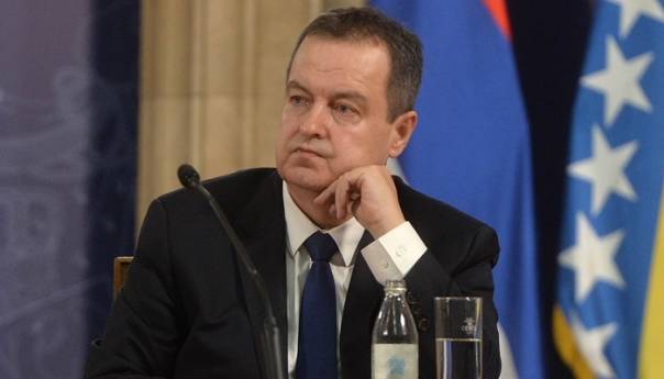 Đukanović se priznanjem Kosova direktno umješao u stvari Srbije