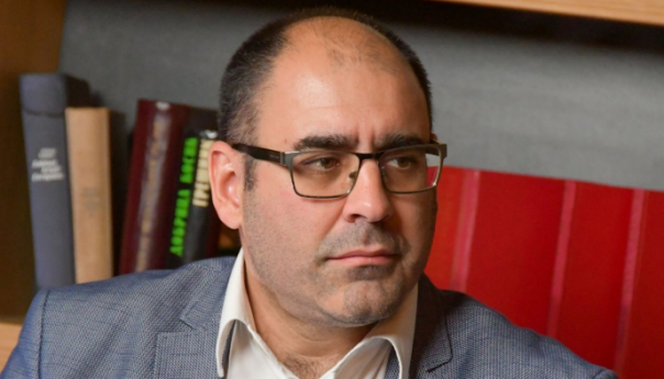 Đukanović: Srbija da krene u denacifikaciju Balkana