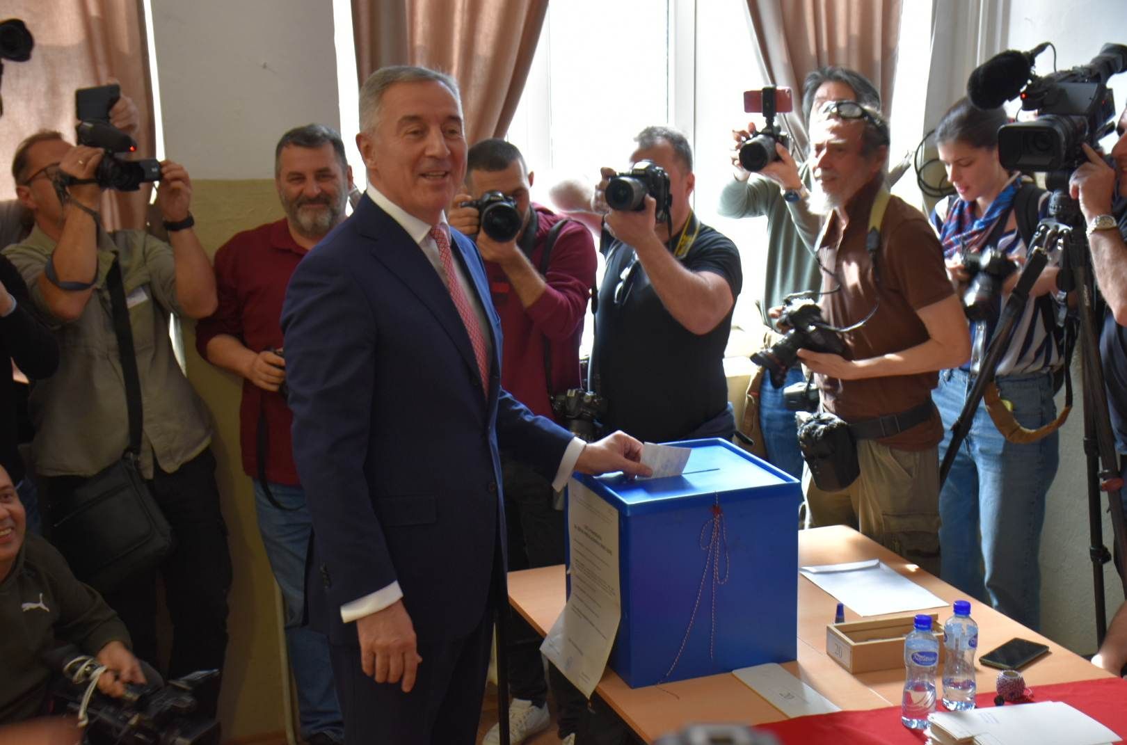 Đukanović: Svrstavanje u nacionalne torove koštalo nas je 150.000 života   