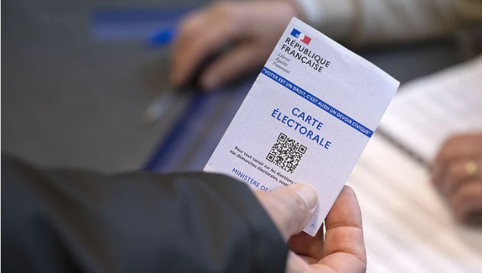 Do 17 sati u Francuskoj glasalo 63,23 posto, birališta se zatvaraju u 20 sati